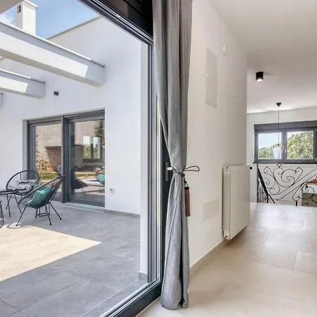 Design M Σπίτι διακοπών *