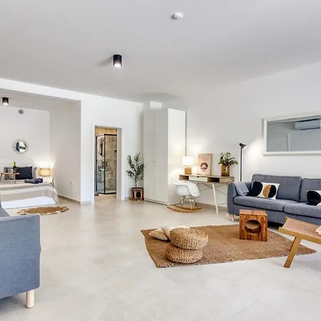 Vikendica Design M *