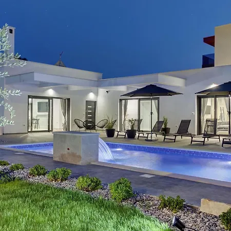 Design M Holiday home *