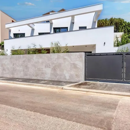 Design M Holiday home *